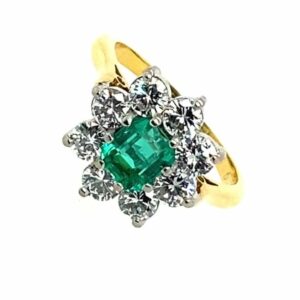 Pre-owned 18ct Yellow Gold Emerald And Diamond Ring