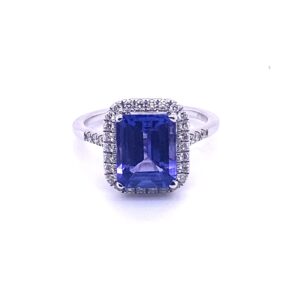 18ct White Gold Tanzanite And Diamond Ring