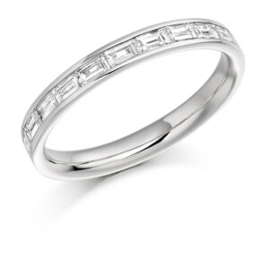 Half Eternity Ring (HET1019)