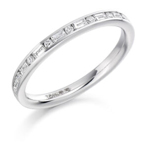 Half Eternity Ring (HET1083)