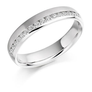Half Eternity Ring (HET948)