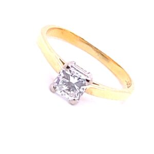 Pre-Owned Yellow Gold Princess Cut Solitaire Ring