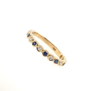 Yellow Gold Diamond & Sapphire Ring