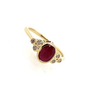 Yellow Gold Ruby & Diamond Ring