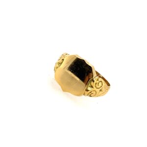 Pre-Owned Yellow Gold Signet Ring