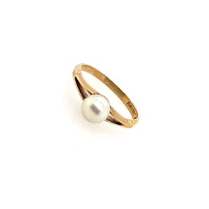 Pre-Owned Yellow Gold Pearl Ring