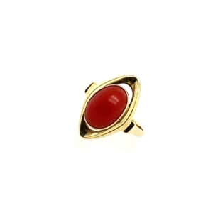 Pre-Owned Yellow Gold Coral Ring